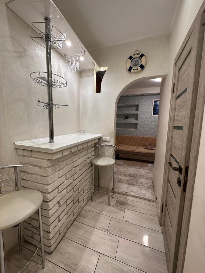 New Central 2Room Apartment 利沃夫 外观 照片